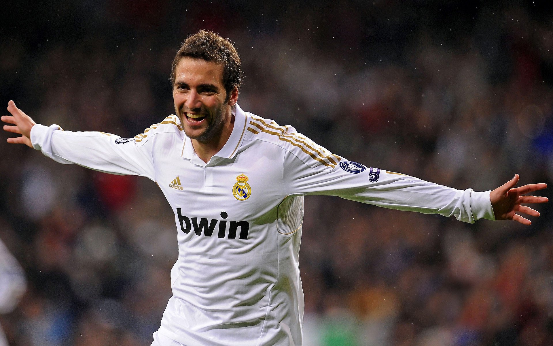 3-1，英超第19逆转纽卡+终结3连败，28岁AC米兰旧将飙世界波，英超纽卡斯尔联